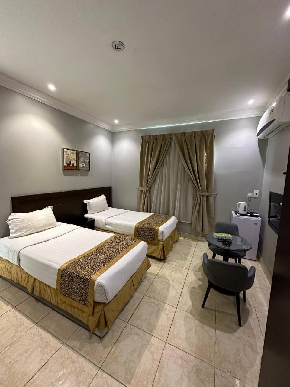 Al Rawda - Hotel Tabuk Exterior photo