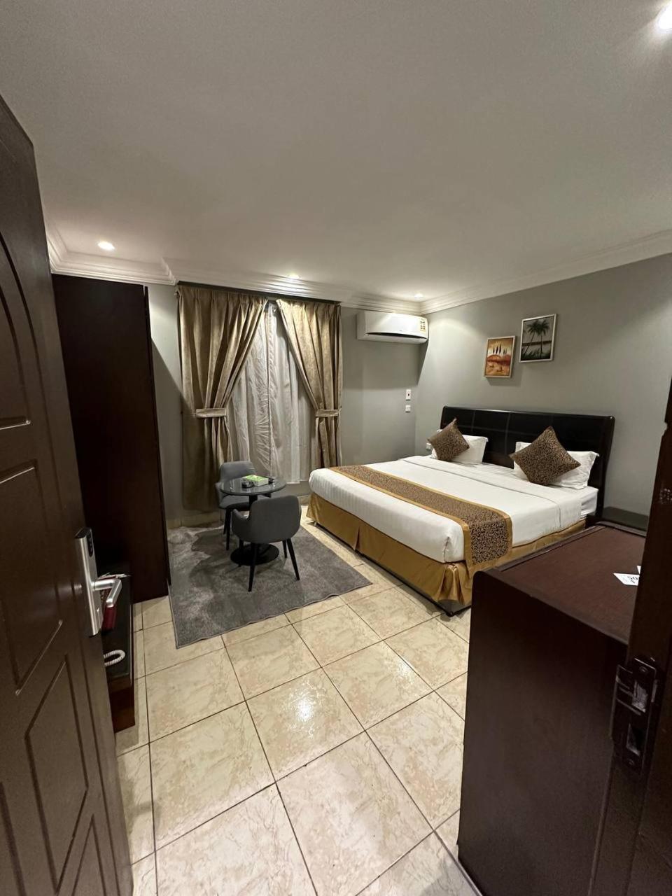 Al Rawda - Hotel Tabuk Exterior photo